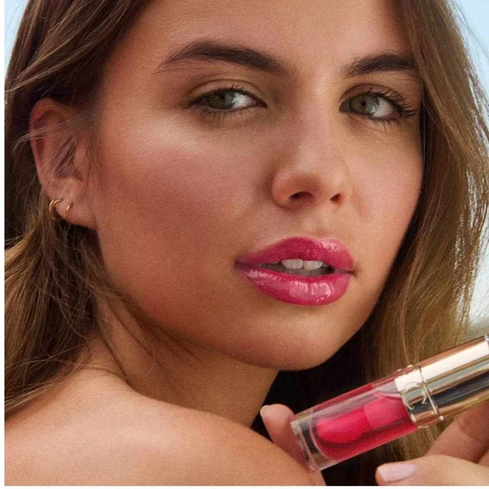 💎 Clarins Lip Comfort Hydrating Oil in Color 04 Pitaya Brand New Full-Size